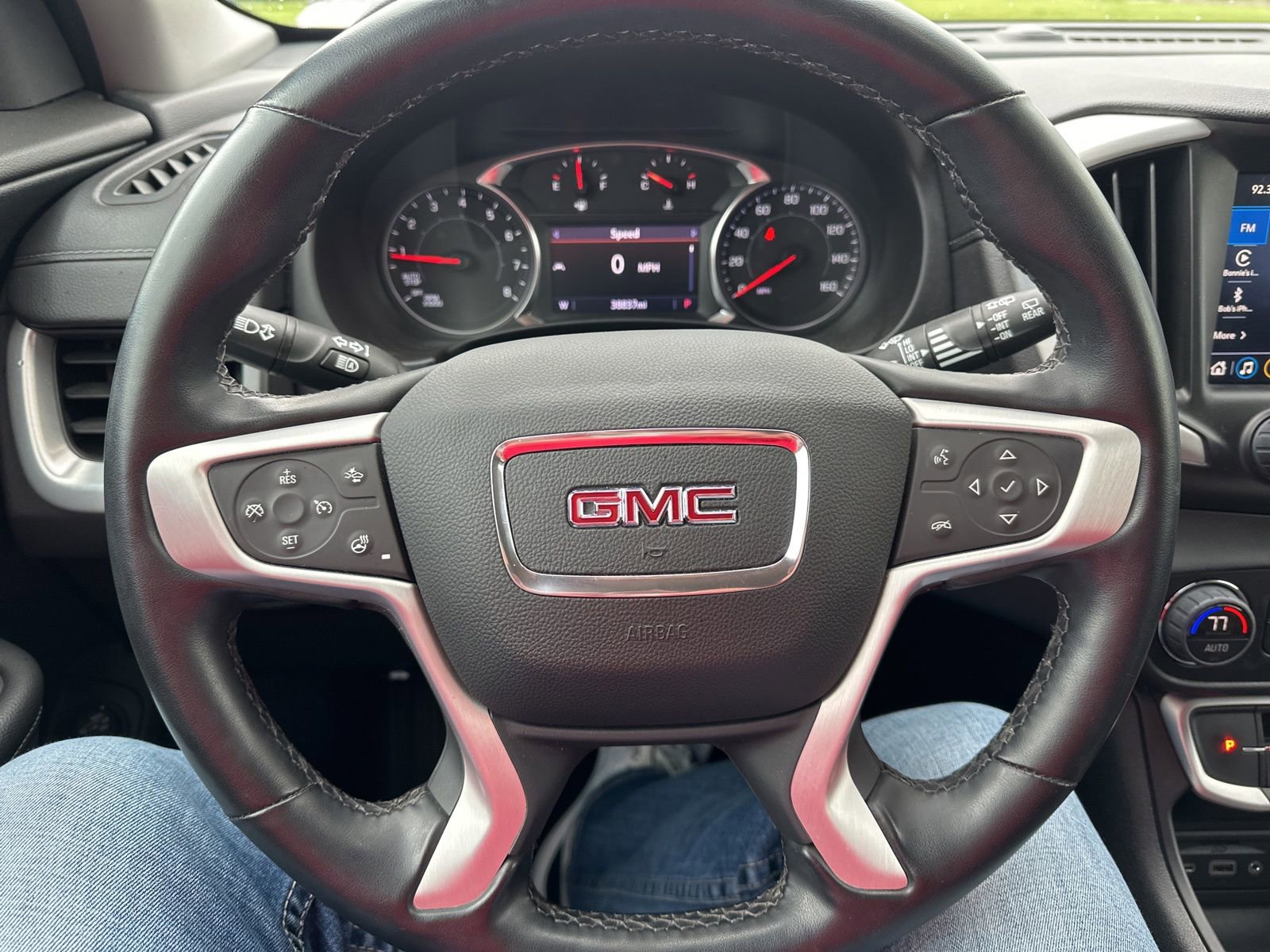 Used 2023 GMC Terrain SLT AWD/4WD image 13