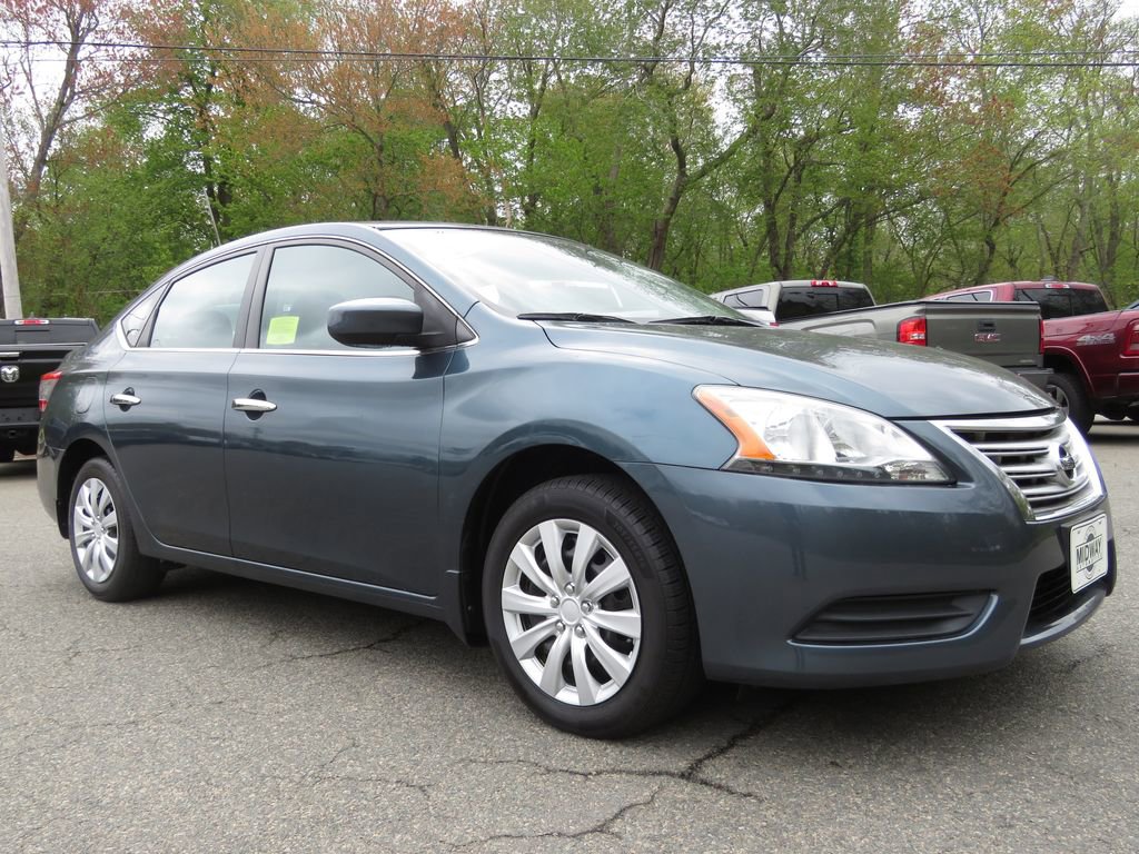 Used 2014 Nissan Sentra S FWD image 3