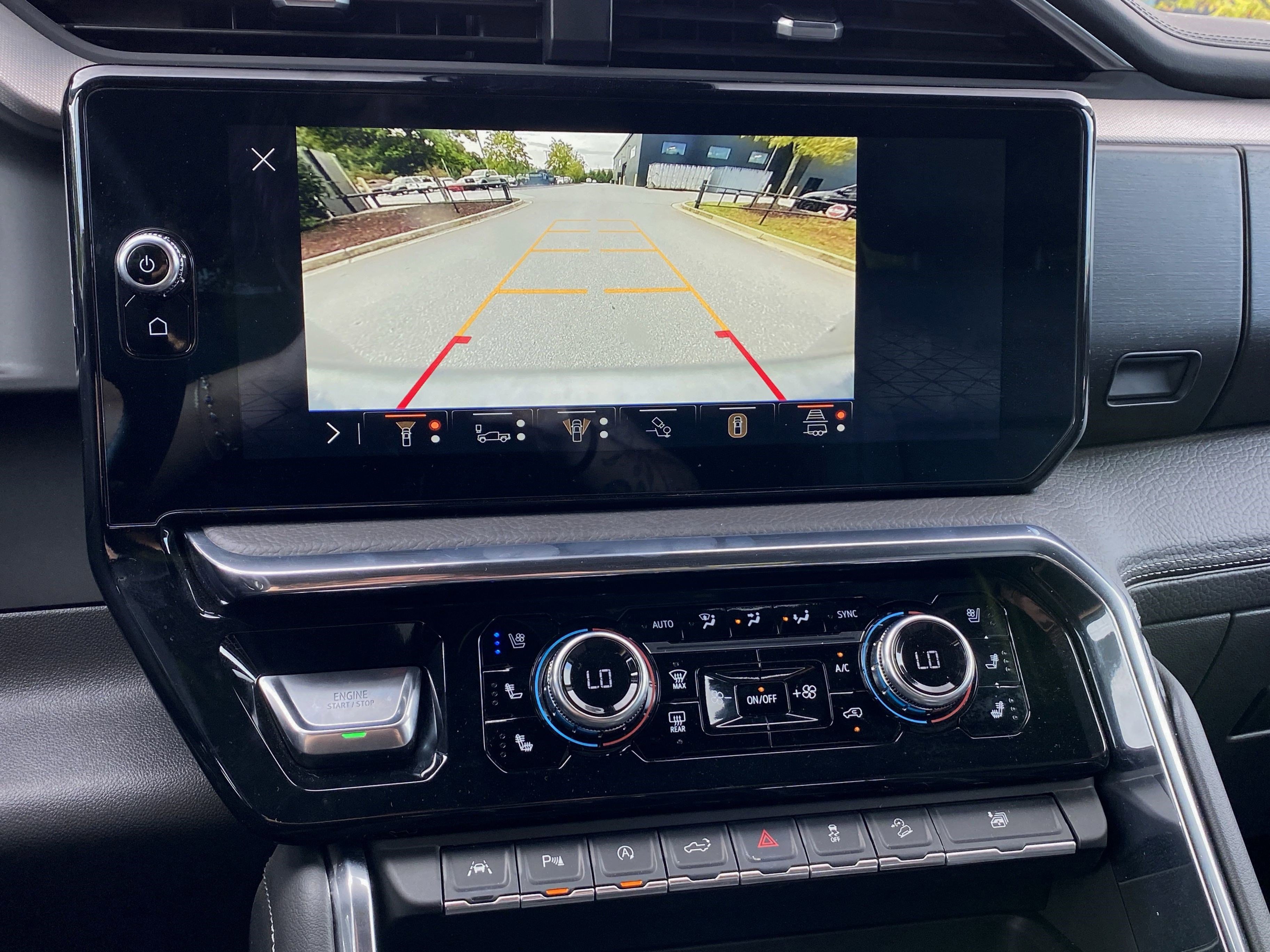 Used 2024 GMC Sierra 1500 Denali w/ Technology Package image 31