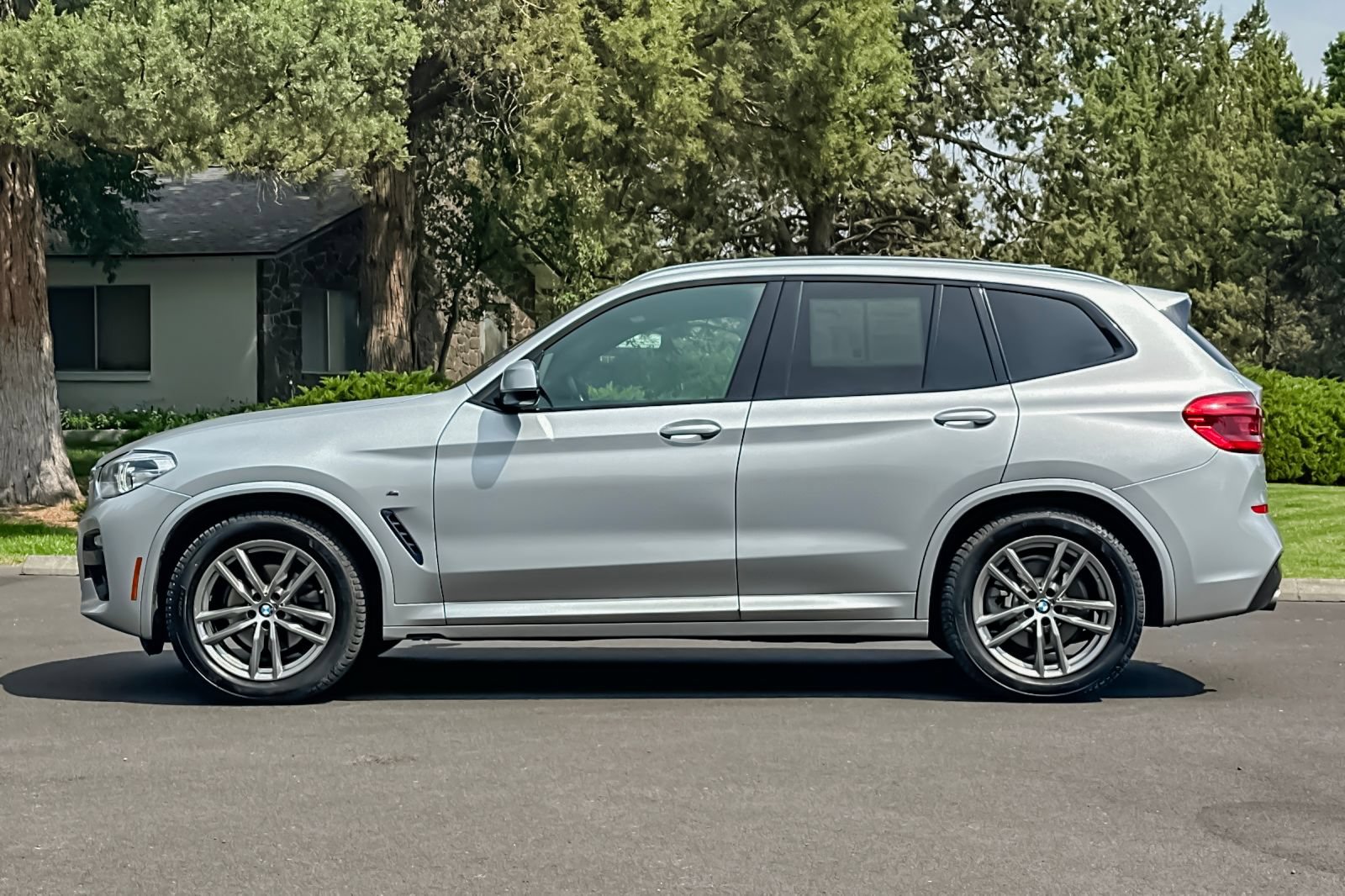 Used 2019 BMW X3 xDrive30i w/ M Sport Package 2 AWD/4WD image 8