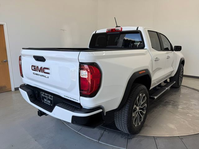 Used 2023 GMC Canyon Denali image 31