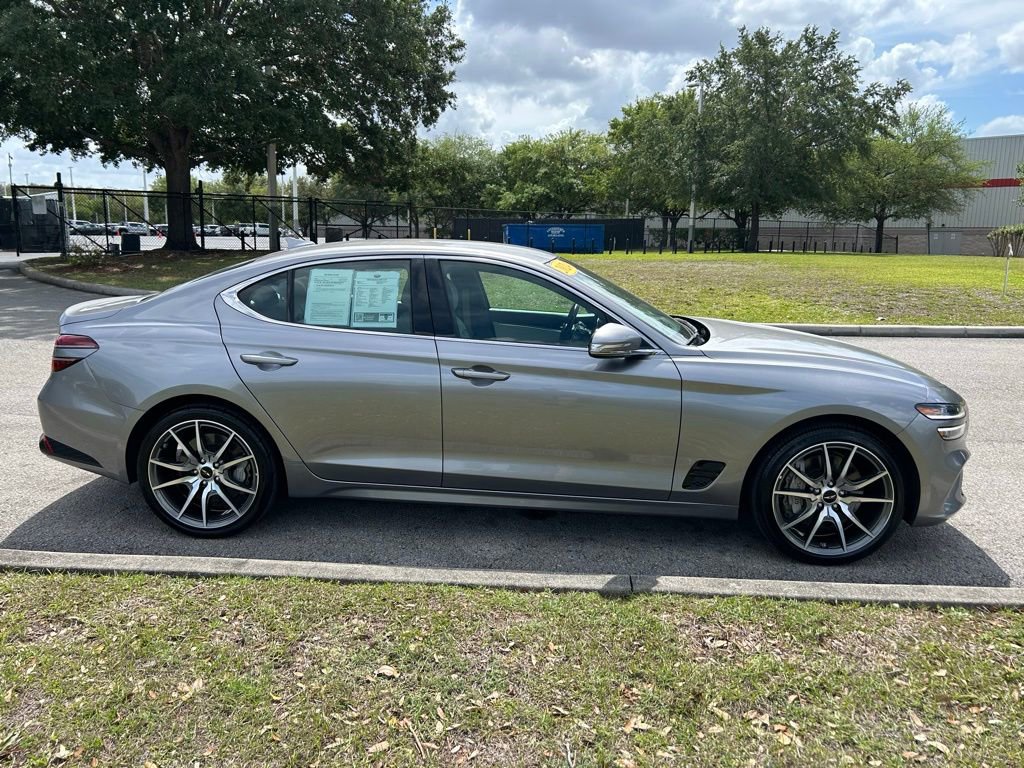 Used 2024 Genesis G70 2.5T image 6
