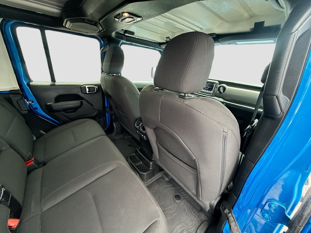 Certified 2023 Jeep Wrangler Unlimited AWD/4WD image 32