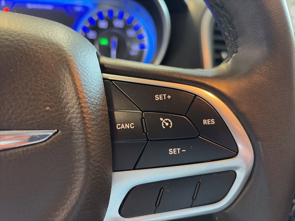 Used 2020 Chrysler 300 Touring L w/ Quick Order Package 2EF RWD image 37