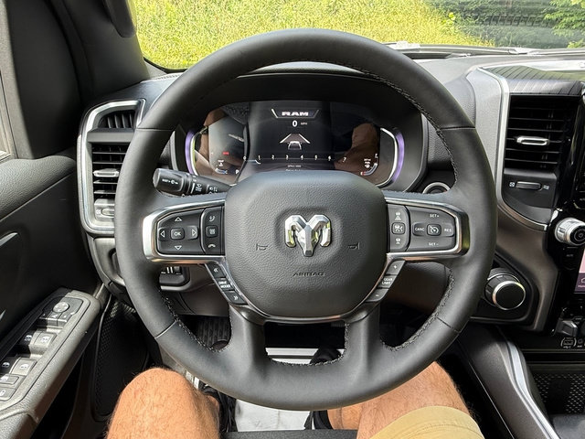 Used 2025 RAM 1500 Big Horn AWD/4WD image 19