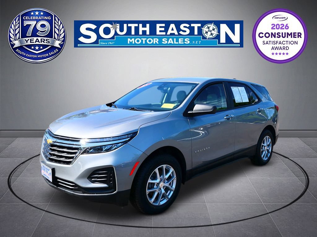 Used 2023 Chevrolet Equinox LS w/ LPO, Floor Liner Package AWD/4WD image 1