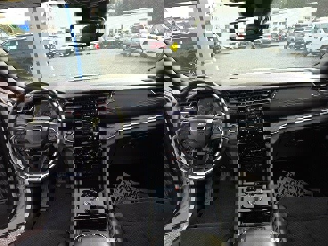 Used 2023 Jeep Grand Cherokee L Laredo image 20