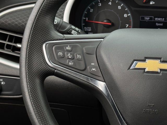 Used 2025 Chevrolet Malibu LT image 14