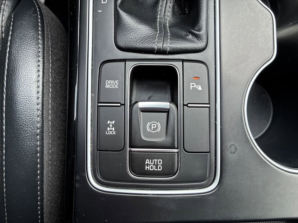 Used 2019 Kia Sorento SX image 27