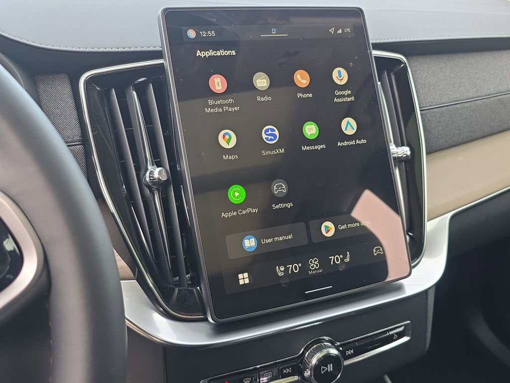 New 2026 Volvo XC90 T8 Plus image 32