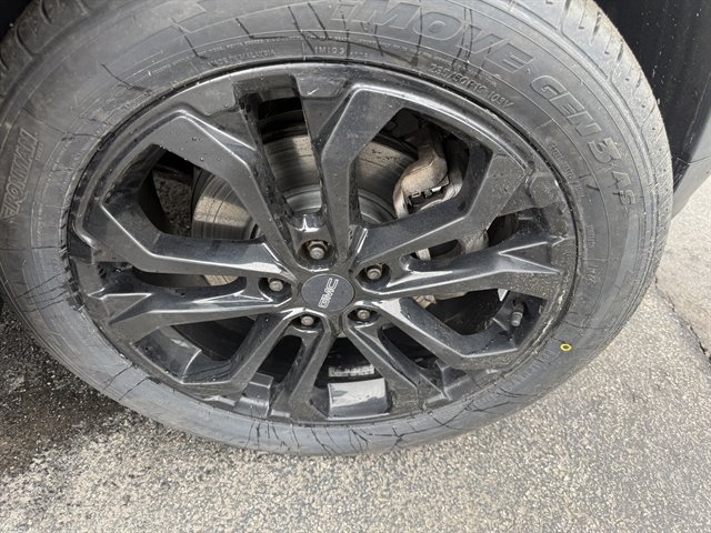 Used 2019 GMC Terrain SLT w/ Preferred Package image 6