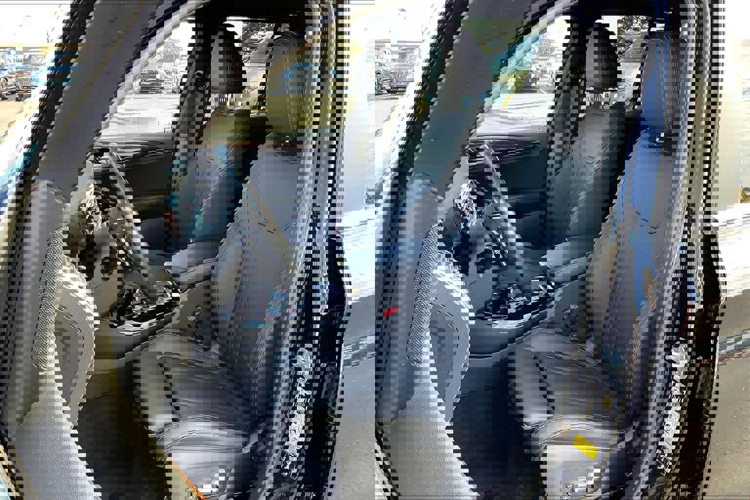 Used 2023 BMW X3 xDrive30i w/ Premium Package w/ZPA image 28