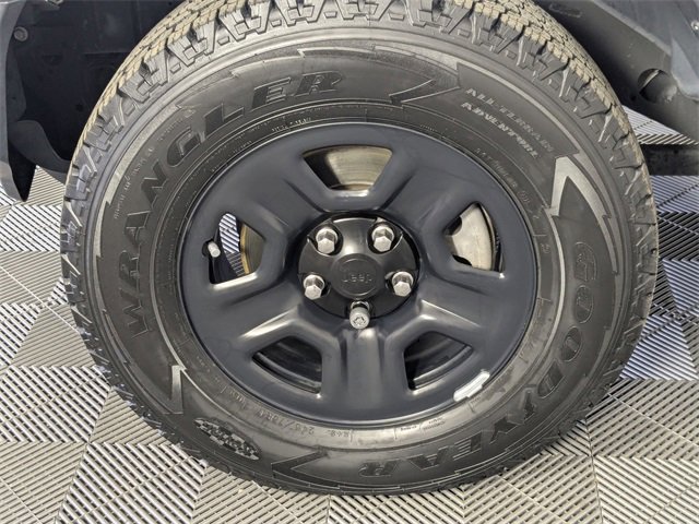 Used 2018 Jeep Wrangler Unlimited Sport image 8