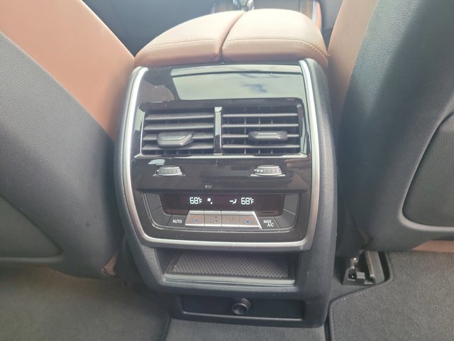 Used 2023 BMW X5 xDrive40i w/ Luxury Seating Package image 19