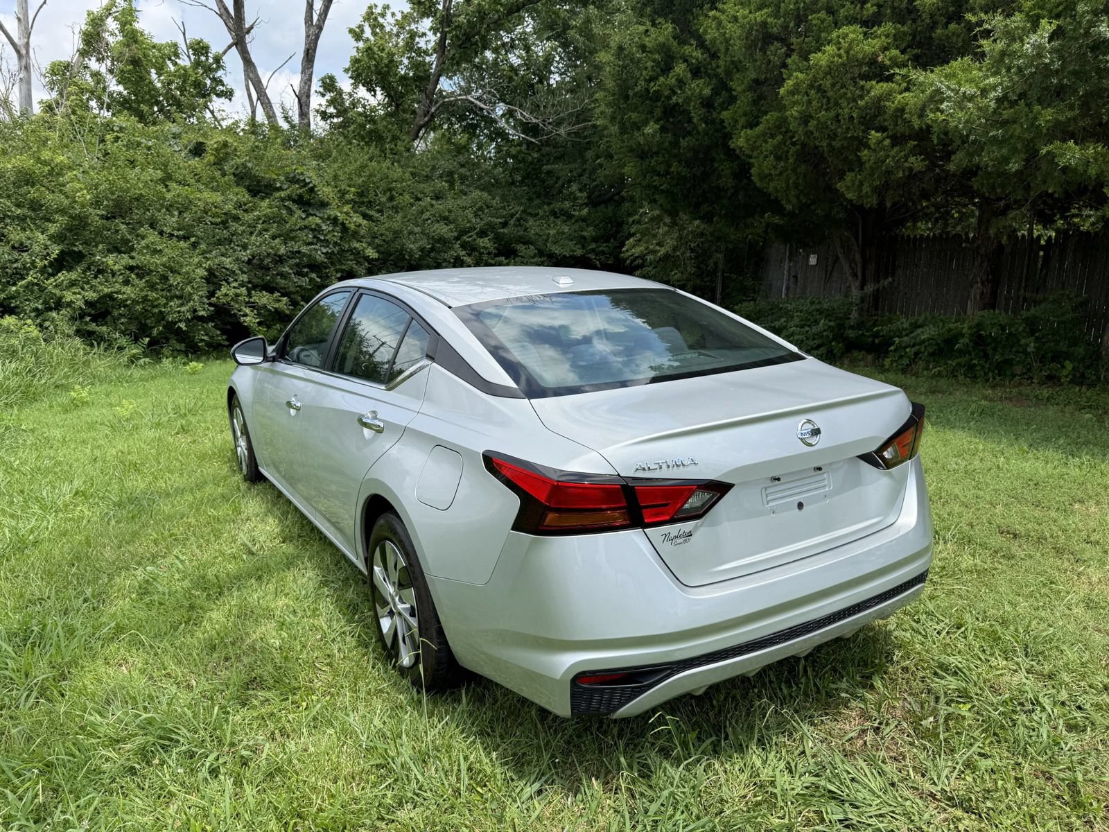 Used 2020 Nissan Altima 2.5 S FWD image 4