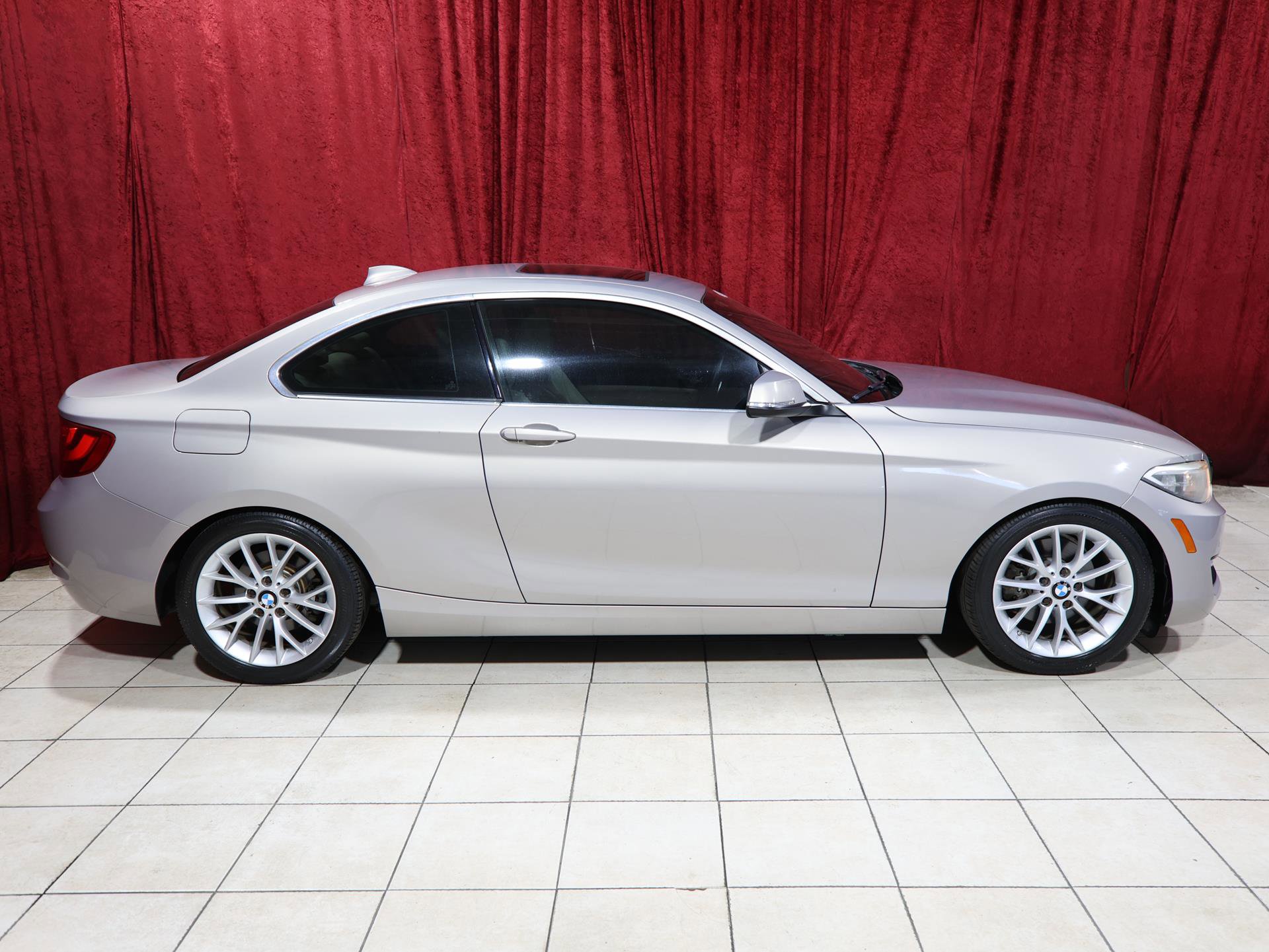 Used 2016 BMW 228i Coupe image 8