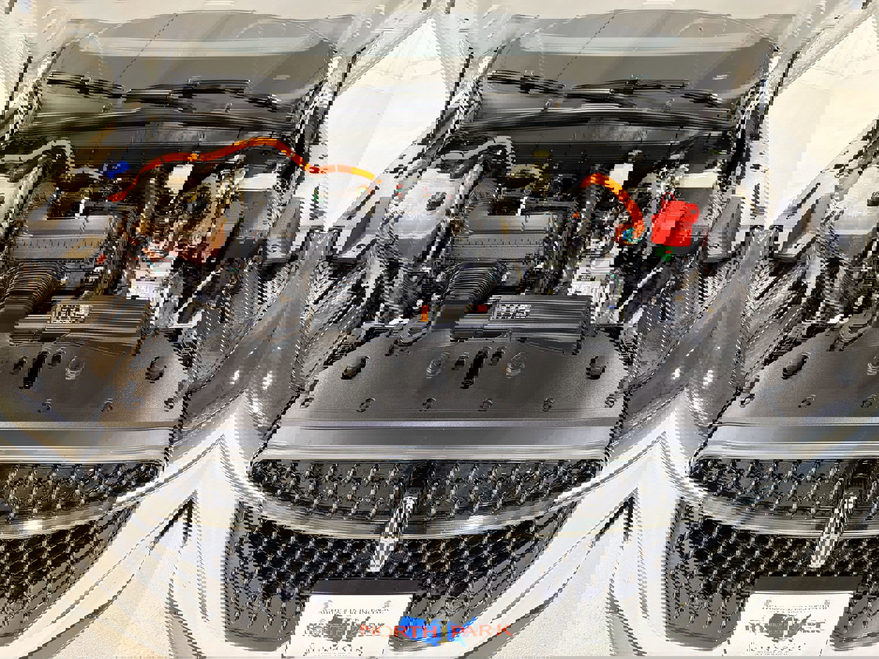 Used 2025 Lincoln Nautilus Premier w/ Jet Appearance Package image 30