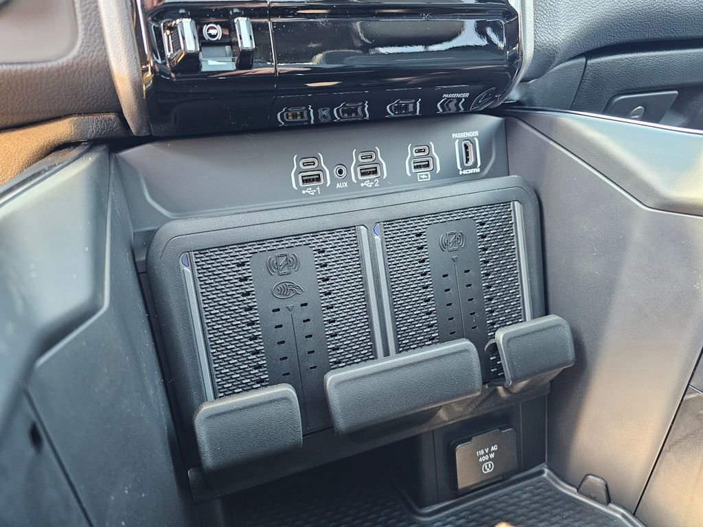 New 2026 RAM 1500 Laramie AWD/4WD image 33