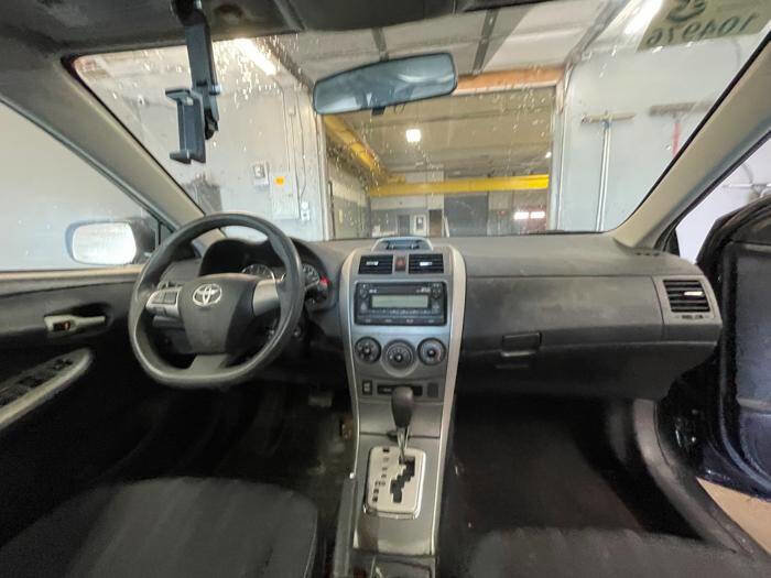 Used 2012 Toyota Corolla S image 31
