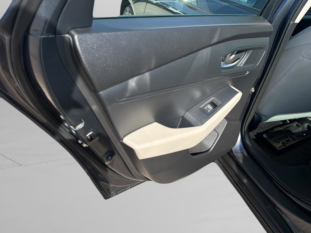 Used 2025 Honda Accord SE image 14