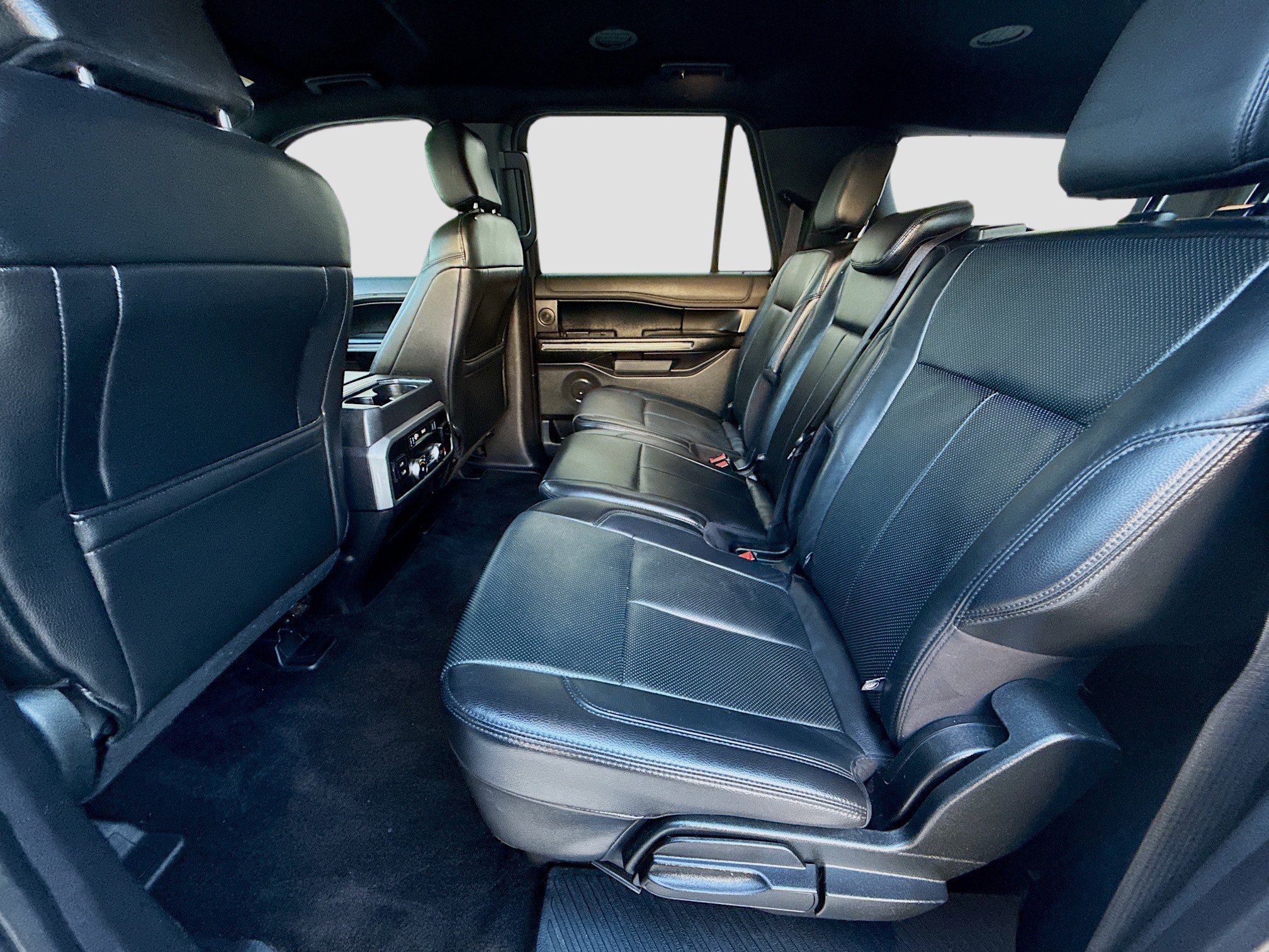 Used 2018 Ford Expedition Max XLT w/ Equipment Group 202A image 22