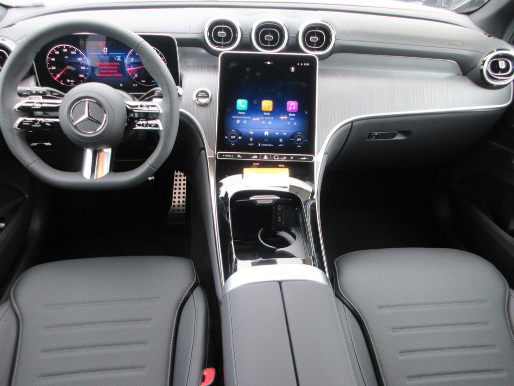 New 2026 Mercedes-Benz GLC 300 image 6