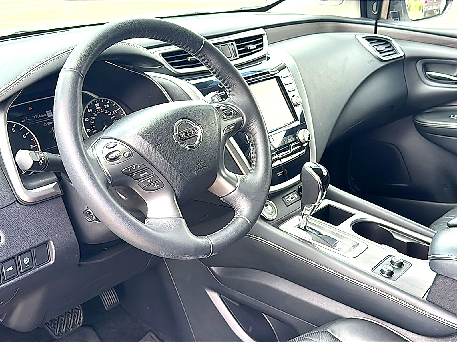 Used 2019 Nissan Murano Platinum w/ Cargo Package FWD image 12