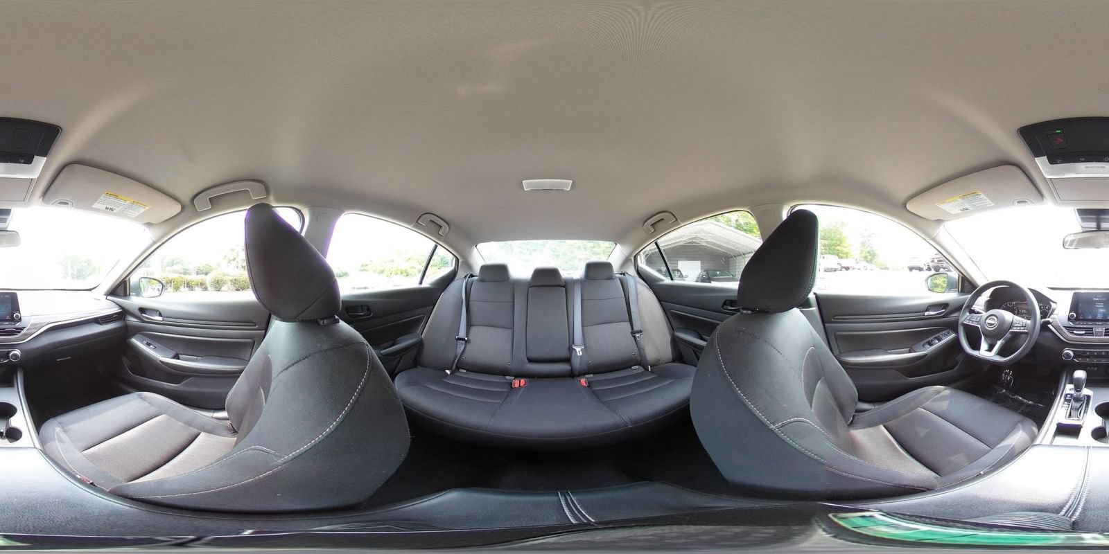 Used 2025 Nissan Altima 2.5 SV FWD image 38