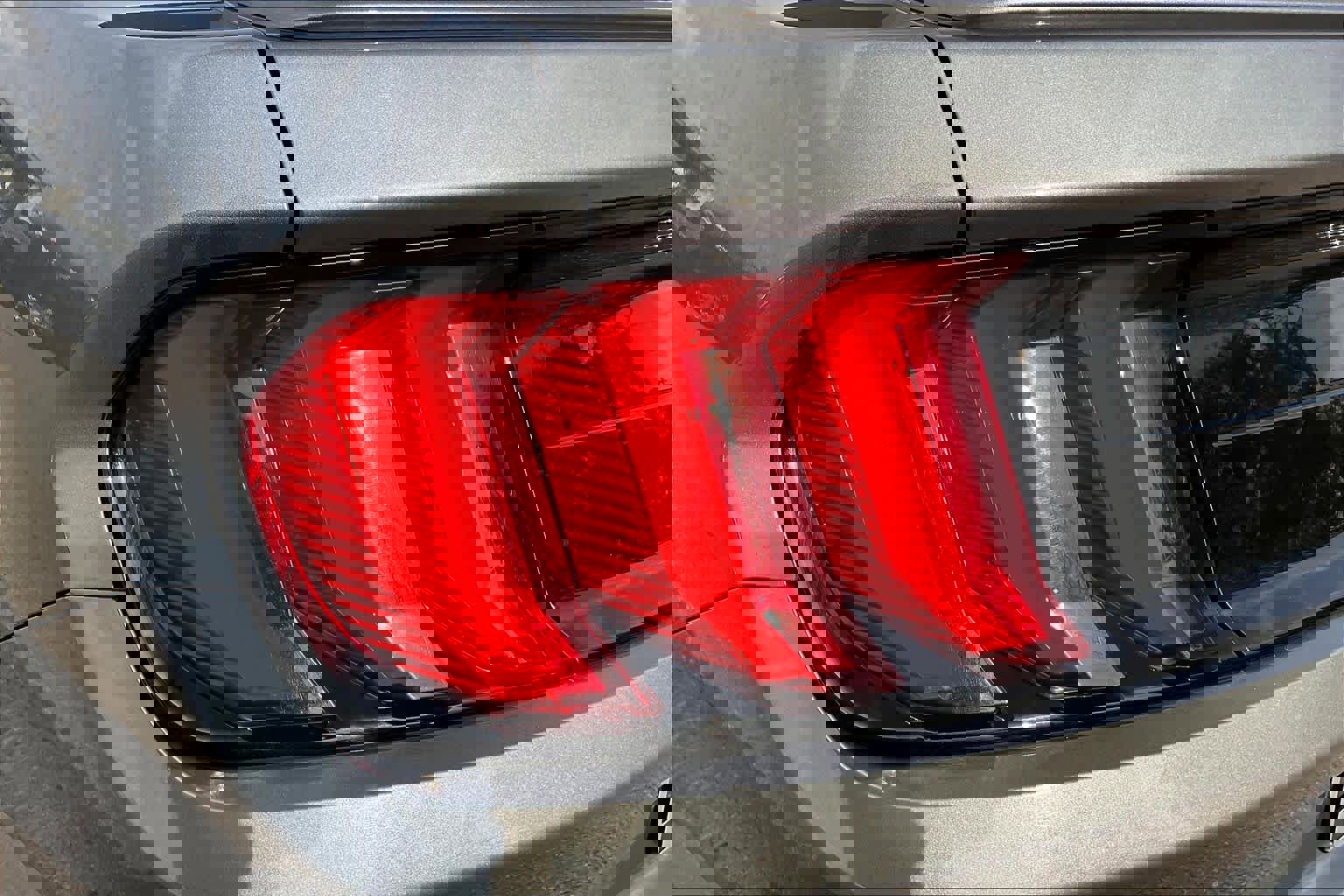 Used 2022 Ford Mustang Premium image 24