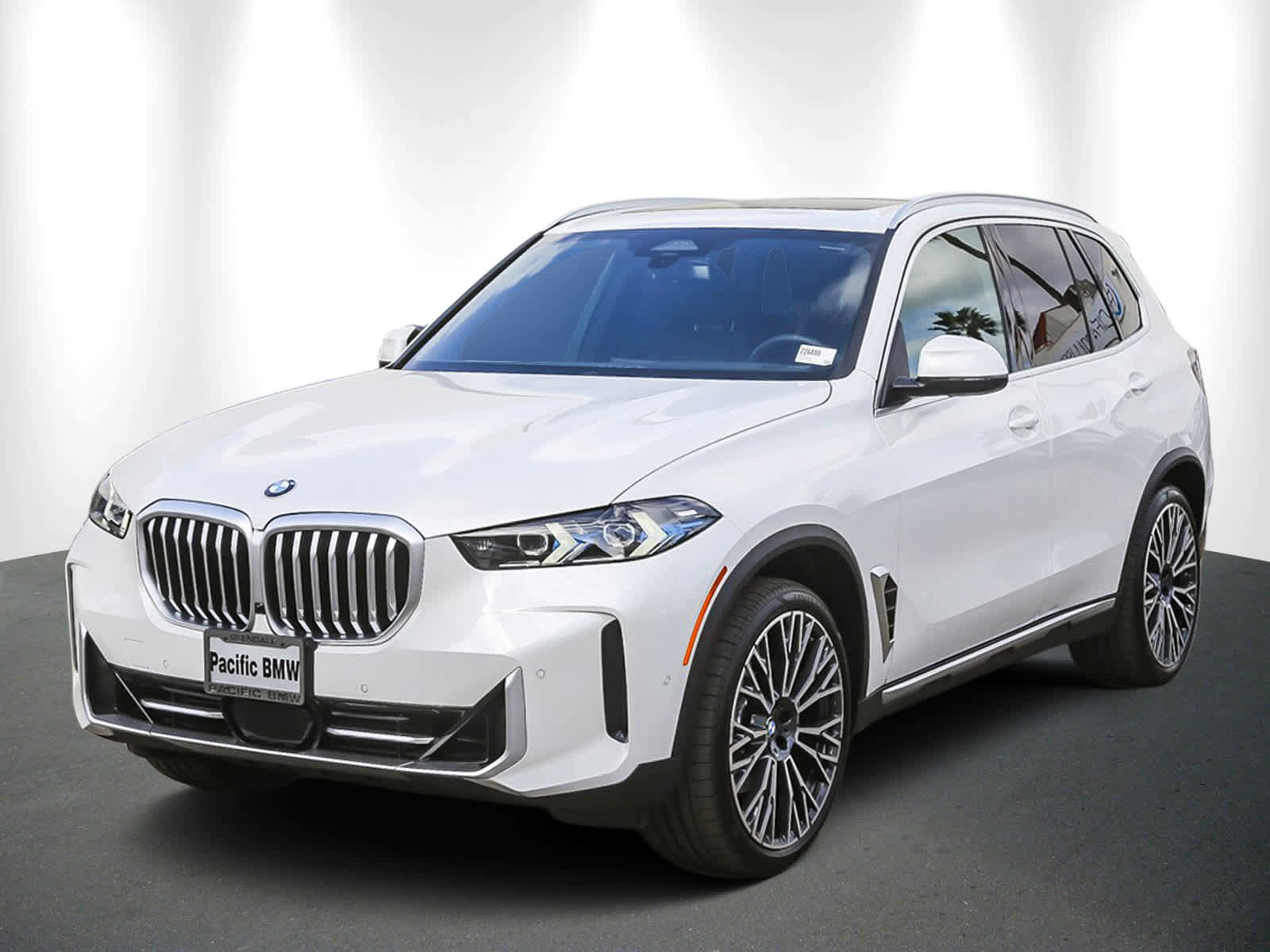 Used 2025 BMW X5 sDrive40i image 3