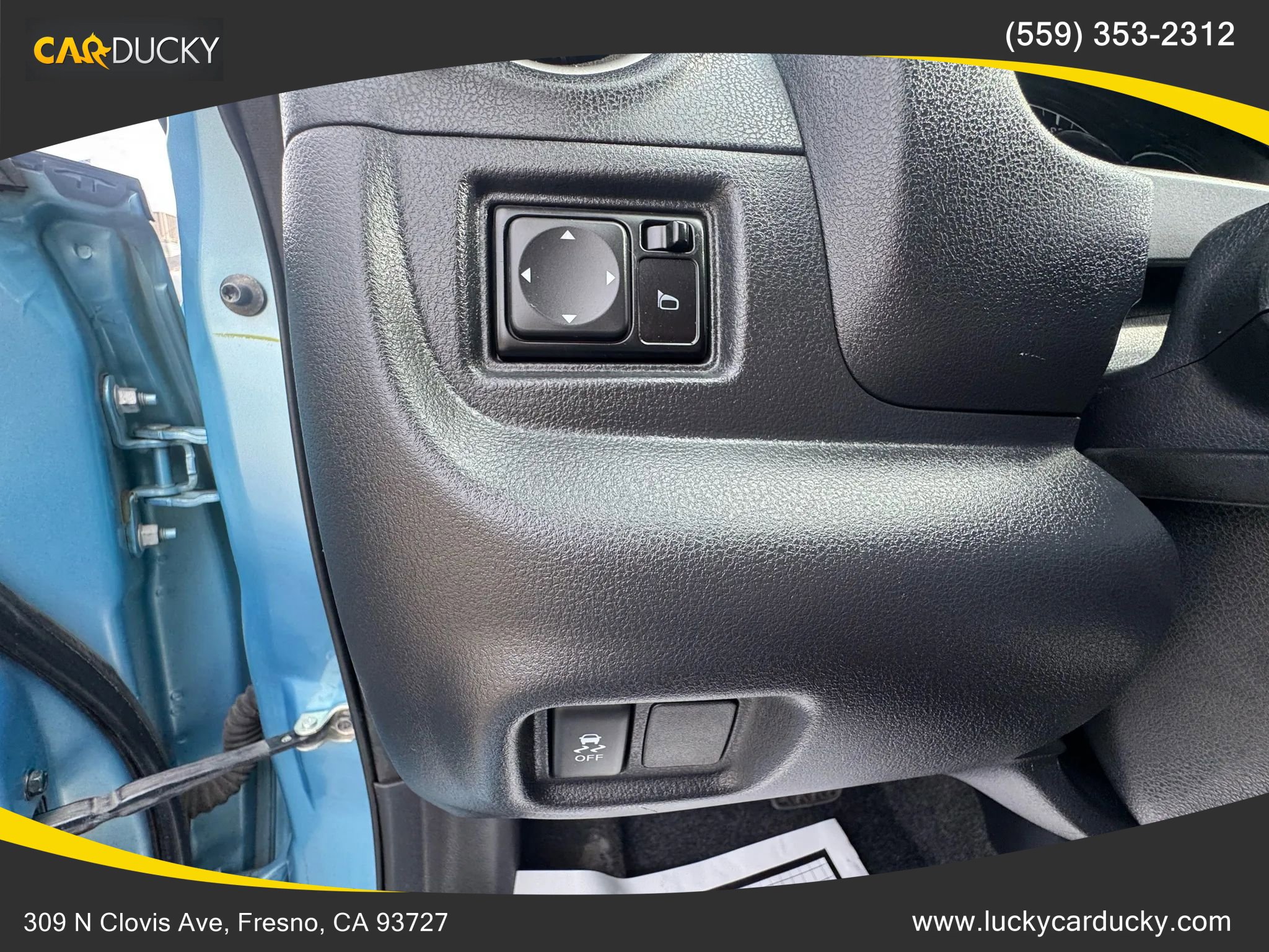 Used 2015 Nissan Versa Note SR image 8