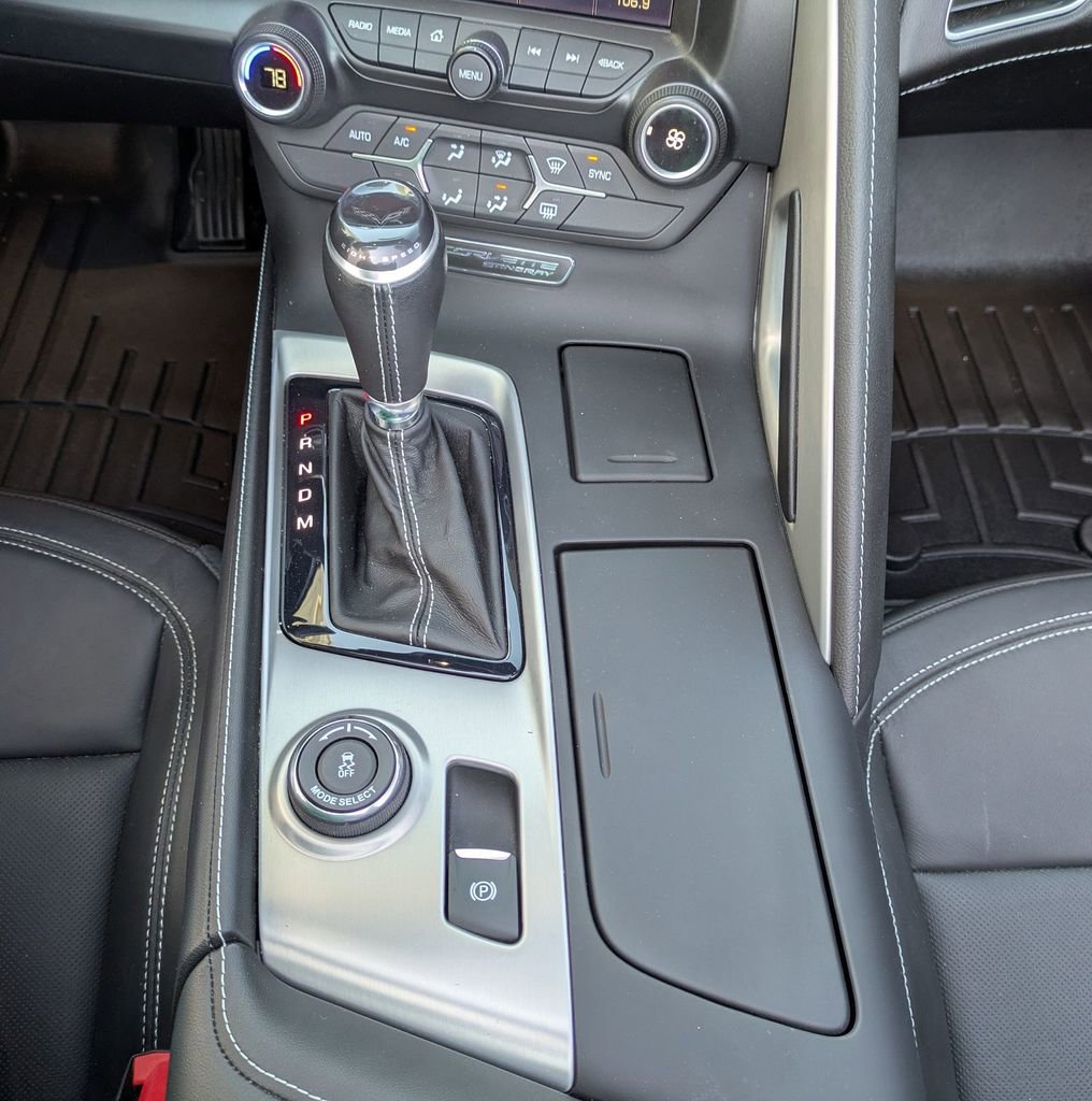 Used 2015 Chevrolet Corvette Stingray Convertible w/ Battery Protection Package image 12