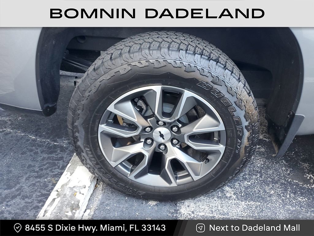 Used 2025 Chevrolet Silverado 1500 RST w/ Z71 Off-Road Package image 15