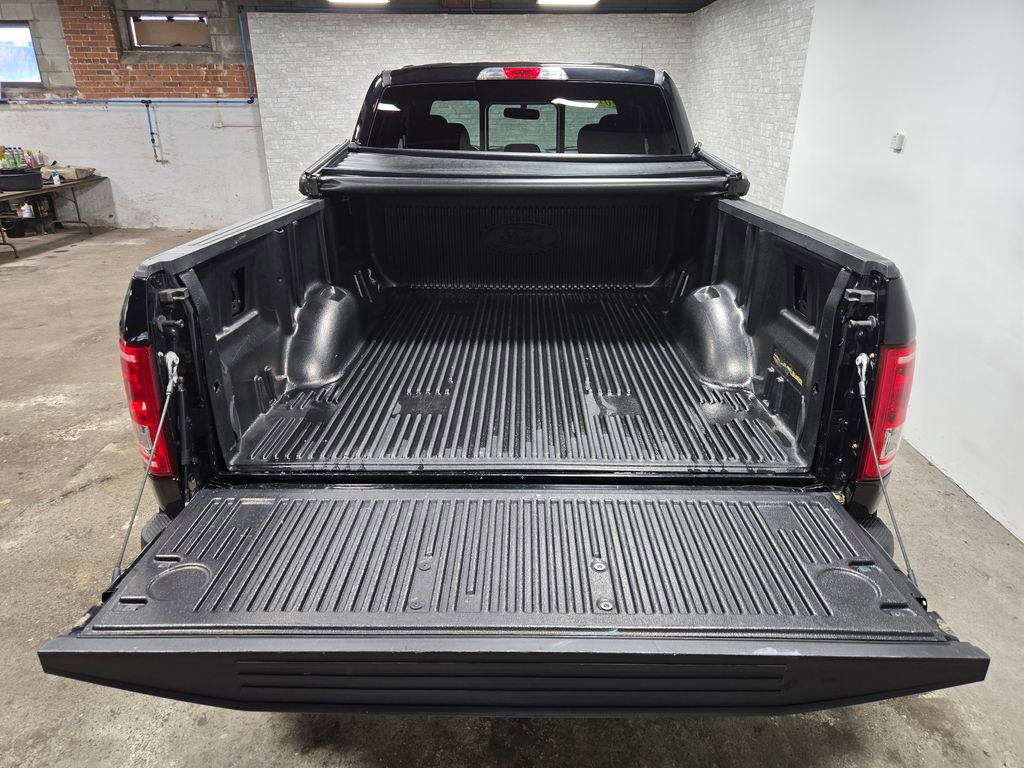 Used 2017 Ford F150 XLT w/ Equipment Group 302A Luxury image 40