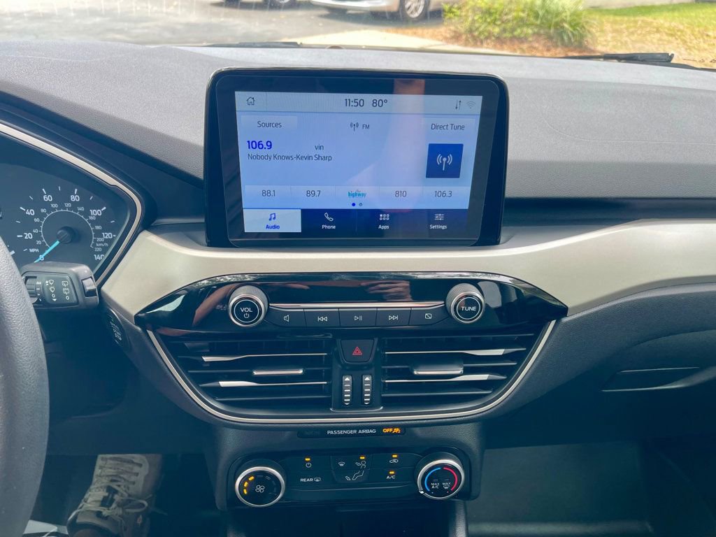 Used 2022 Ford Escape SE w/ SE Sport Appearance Package FWD image 16