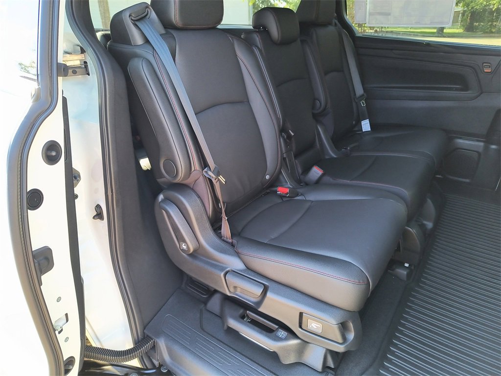 New 2026 Honda Odyssey Sport-L image 14