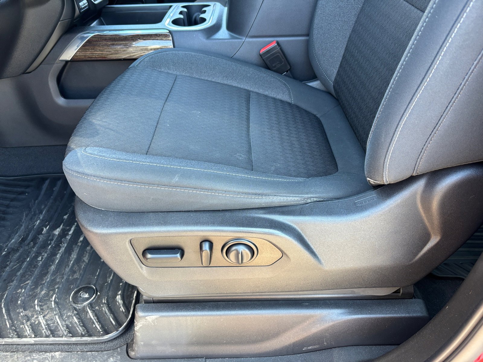 Used 2021 GMC Sierra 1500 Elevation w/ X31 Off-Road Package image 12