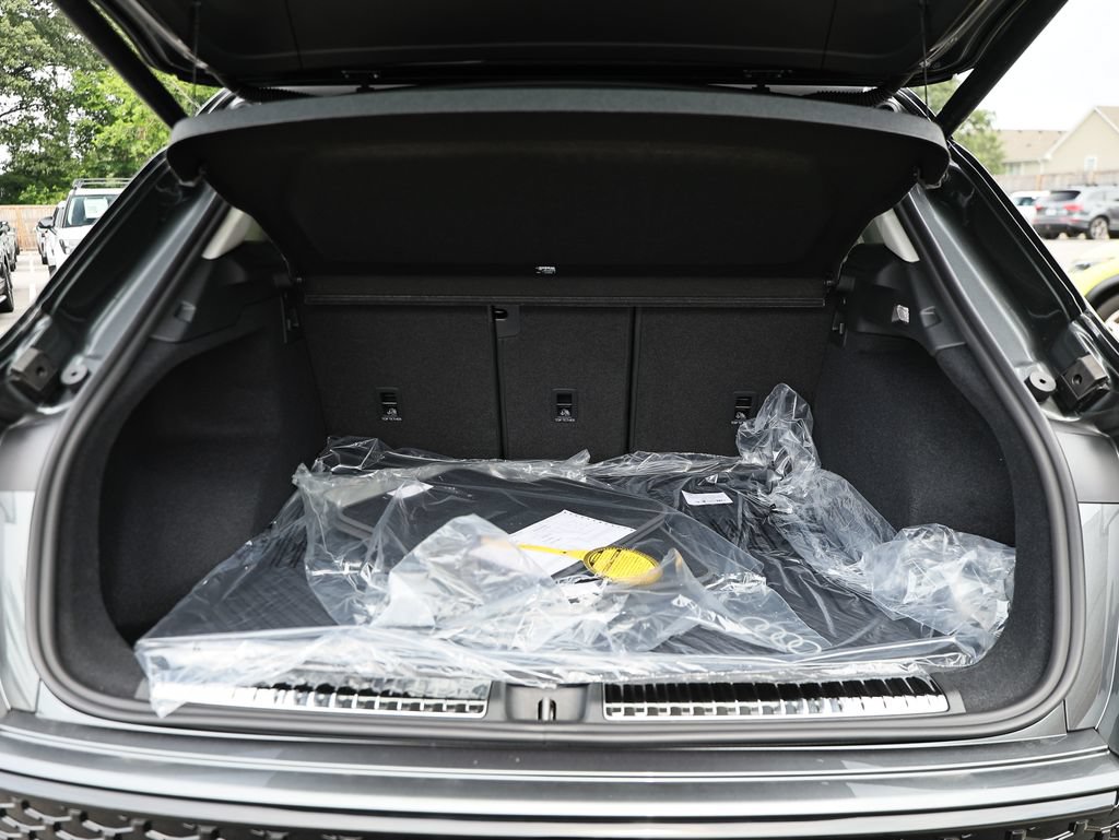 New 2026 Audi Q3 quattro 2.0T AWD/4WD image 32