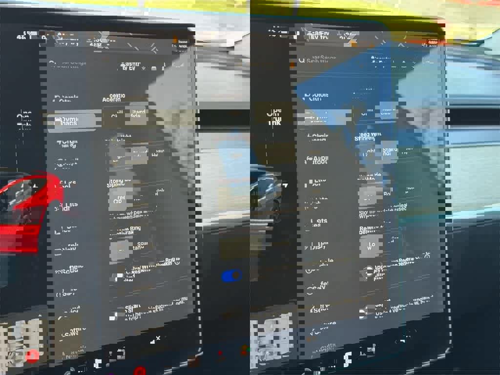 Used 2020 Tesla Model 3 Standard Range Plus image 22