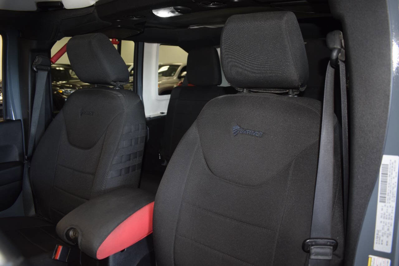 Used 2015 Jeep Wrangler Unlimited Sport w/ Quick Order Package 24S image 31