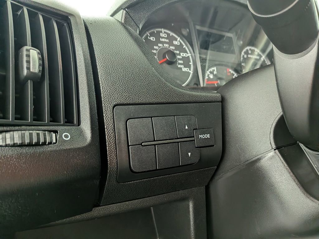 Used 2021 RAM ProMaster 2500 image 17