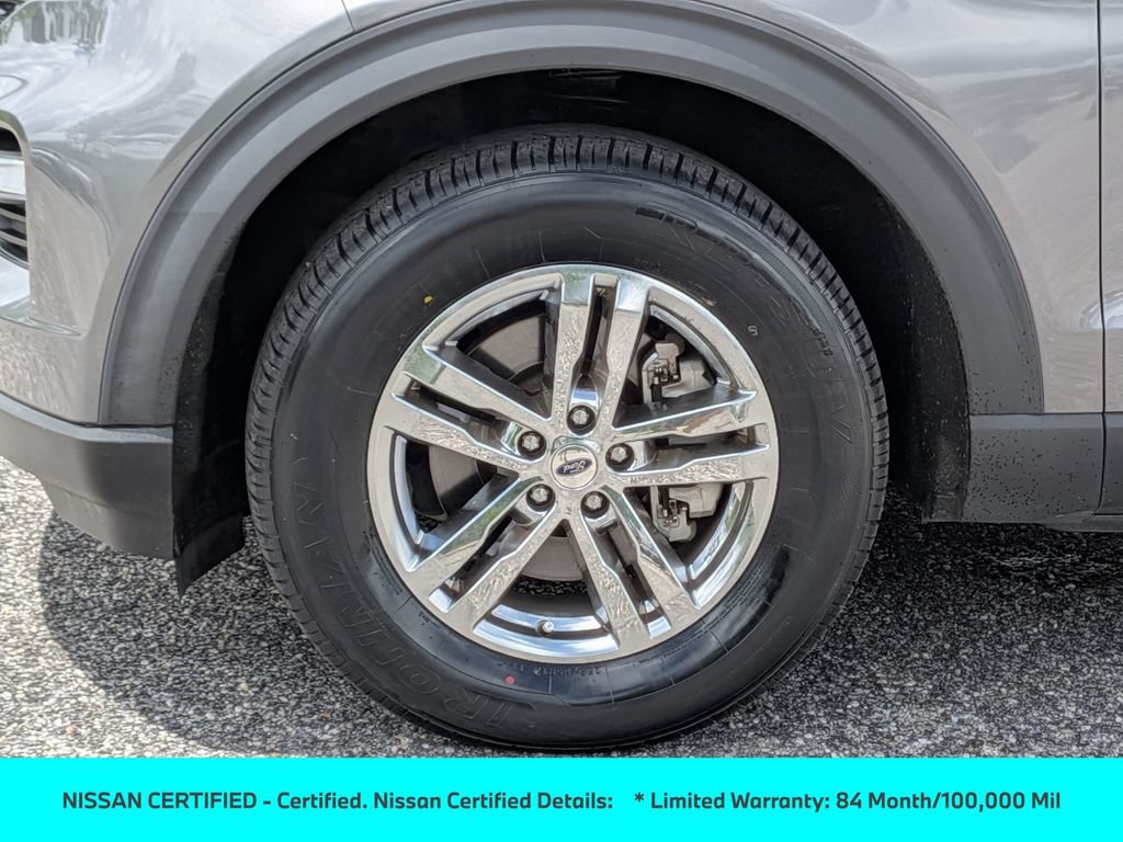 Used 2021 Ford Explorer XLT w/ Equipment Group 202A AWD/4WD image 13