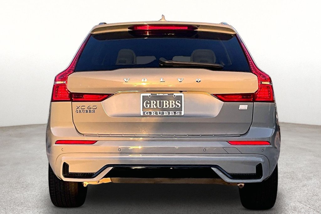 Used 2024 Volvo XC60 T8 Ultimate w/ Protection Package Premier AWD/4WD image 5