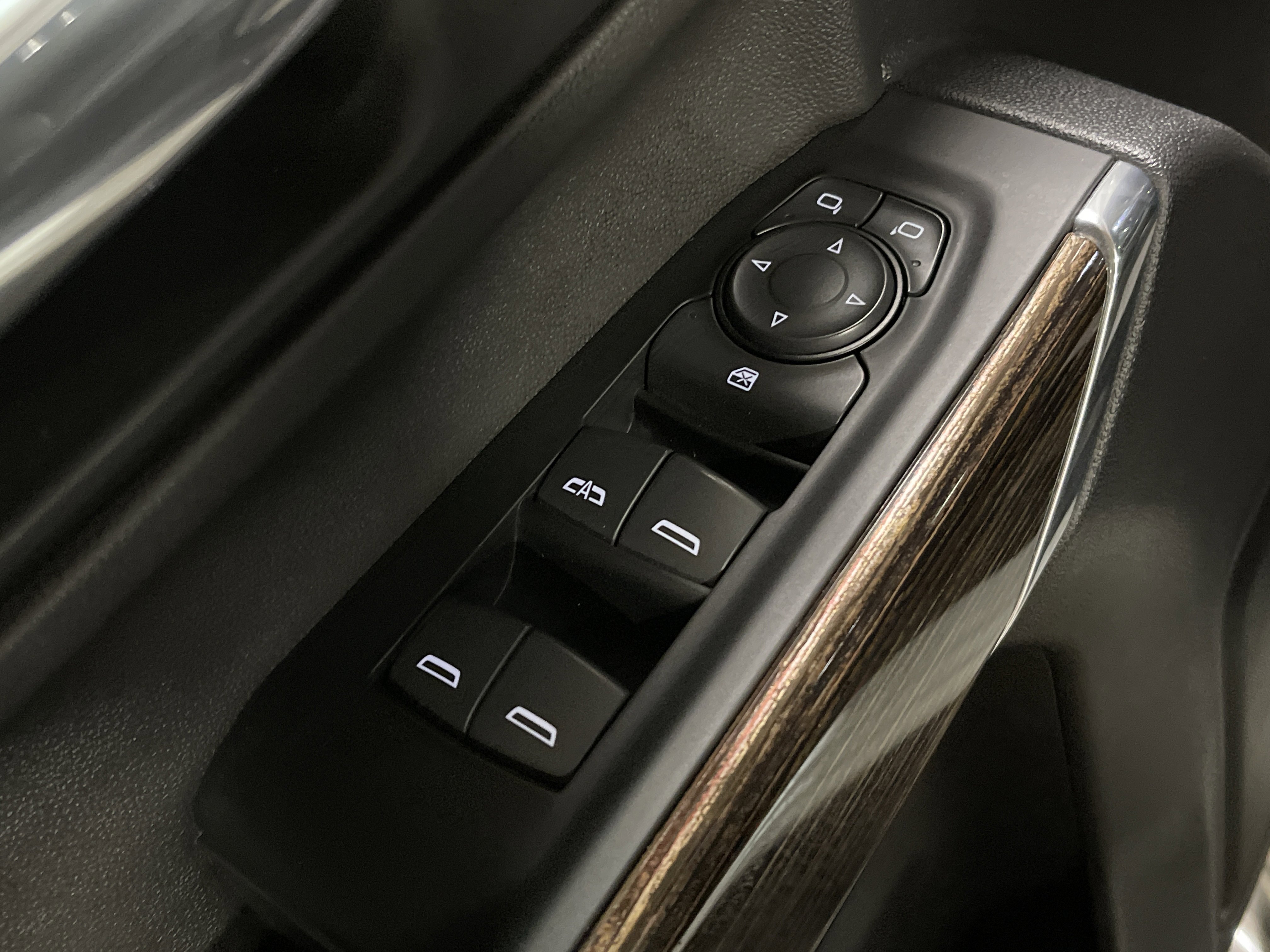 Used 2022 GMC Sierra 2500 SLE w/ SLE Convenience Package image 10