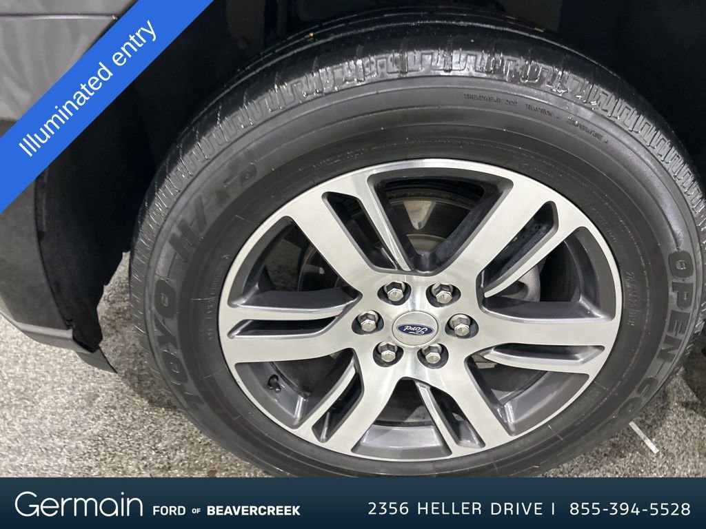 Used 2023 Ford Expedition Limited image 12