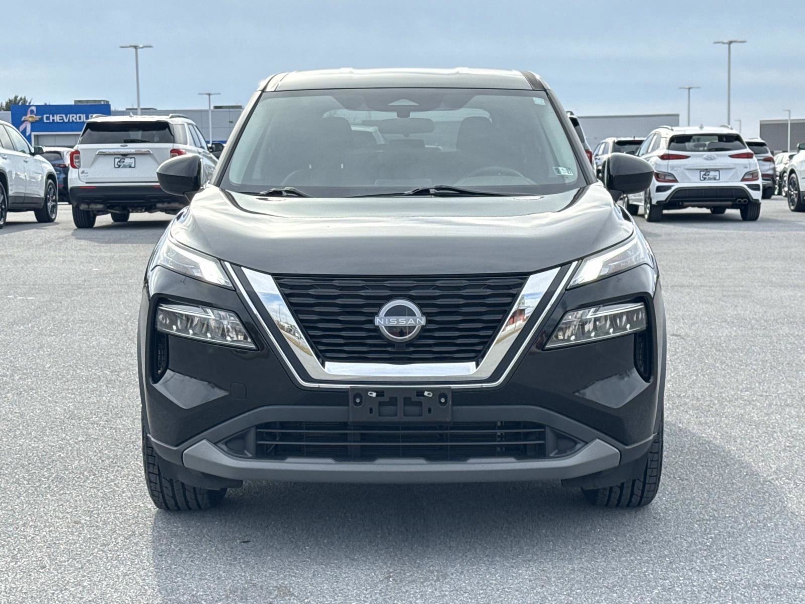 Used 2023 Nissan Rogue SV image 28