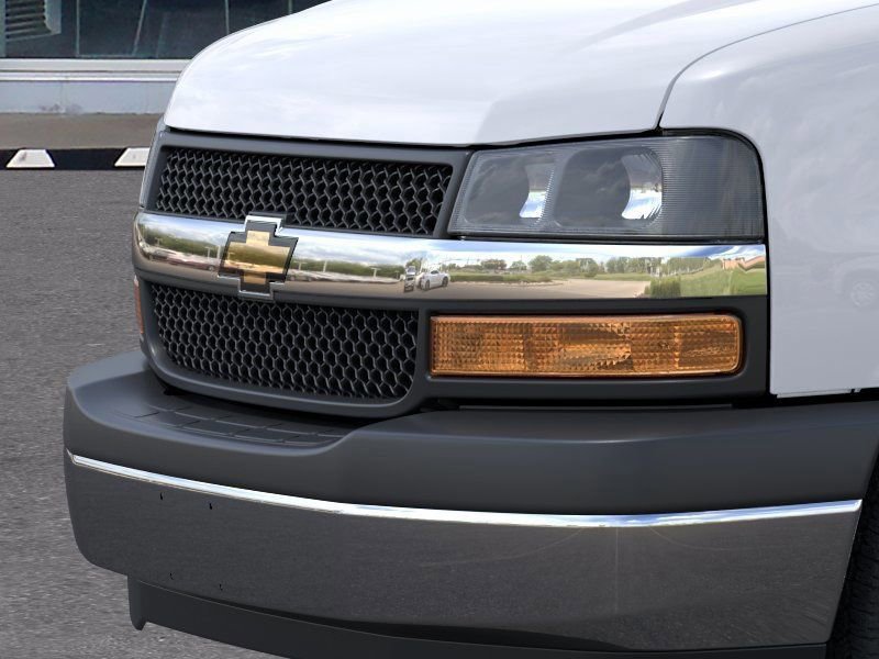 New 2026 Chevrolet Express 2500 w/ Enhanced Convenience Package RWD image 15
