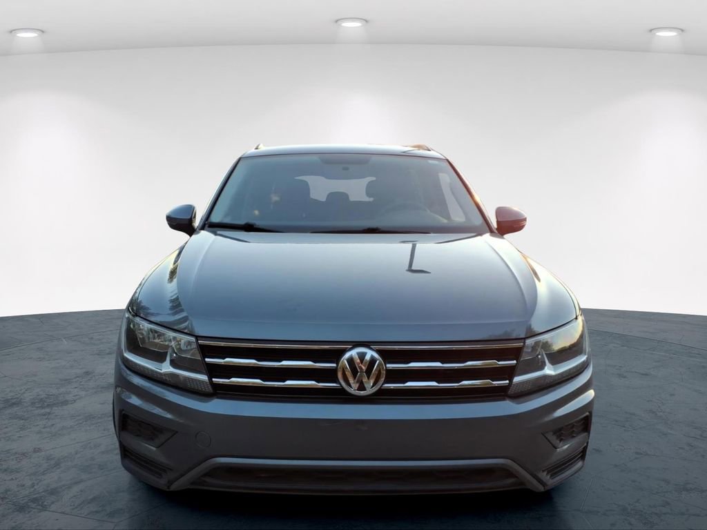 Used 2020 Volkswagen Tiguan S image 4