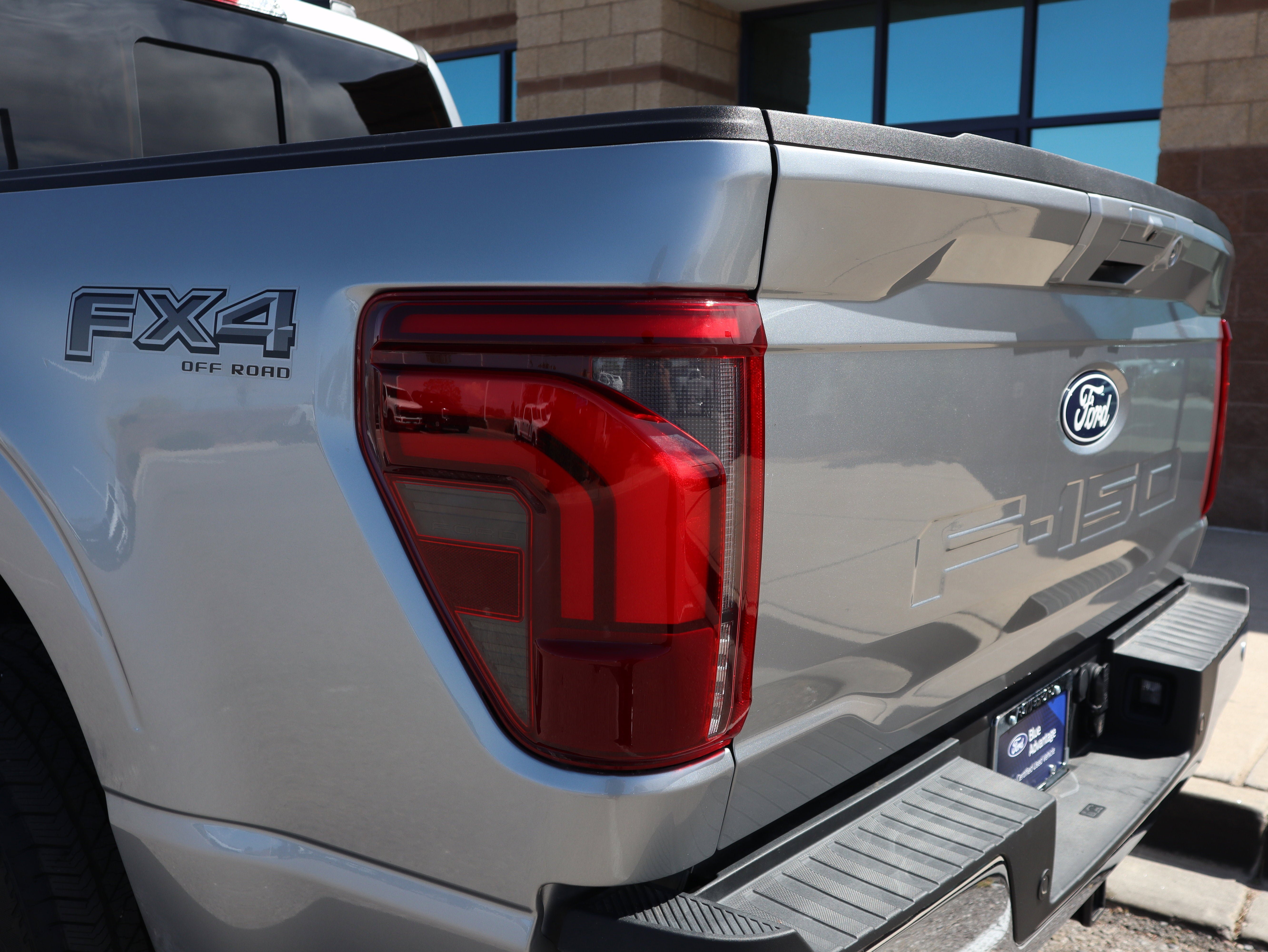Certified 2025 Ford F150 Lariat w/ Equipment Group 501A Mid AWD/4WD image 18