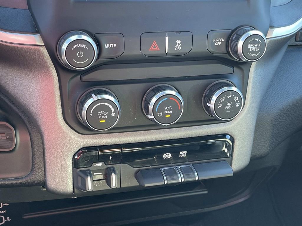 Used 2023 RAM 2500 Big Horn w/ Level 1 Equipment Group image 29